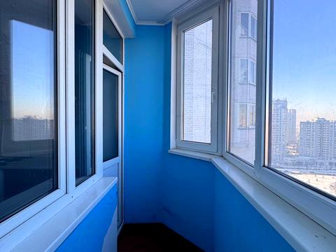 квартира за адресою Миколи Бажана просп., 10