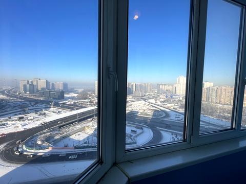 квартира за адресою Миколи Бажана просп., 10