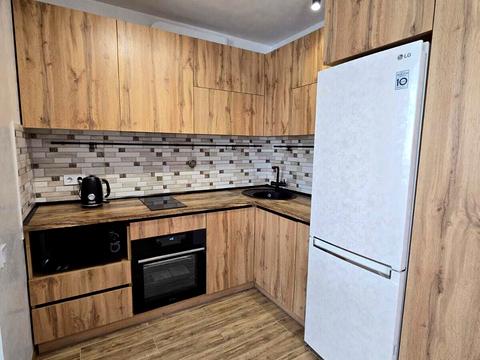 квартира за адресою Козакевича вул., 31