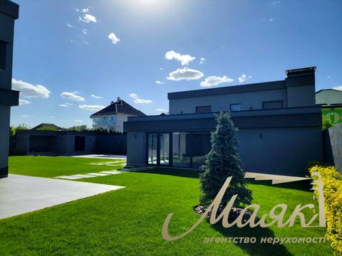 будинок за адресою Квітнева вул.