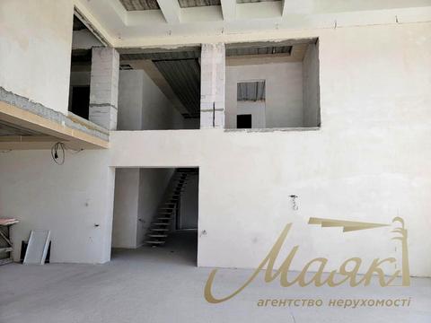 будинок за адресою Квітнева вул.