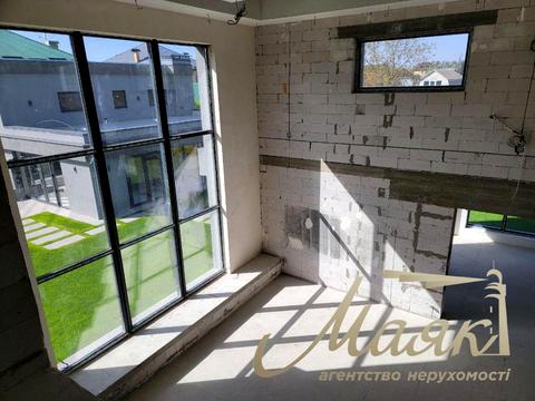 будинок за адресою Квітнева вул.