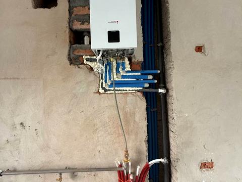 будинок за адресою Молодіжна вул.