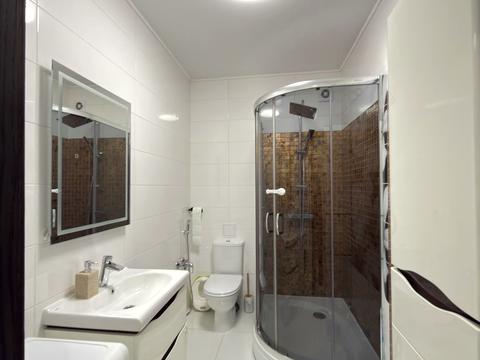 квартира за адресою 22 Січня вул., 114г