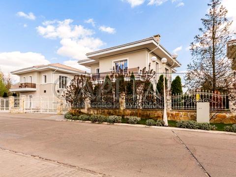 будинок за адресою Квітуча