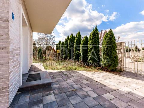 будинок за адресою Квітуча