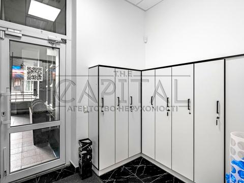 комерційна за адресою Генерала Шаповала вул. (Механізаторів), 2