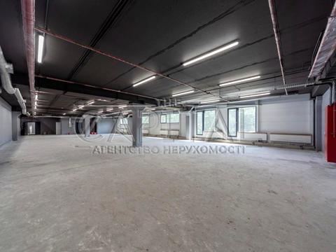 комерційна за адресою Лісова, 12