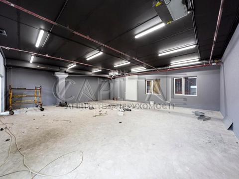 комерційна за адресою Лісова, 12