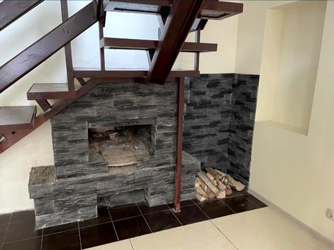 дом по адресу Озерна