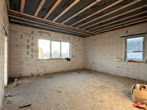 дом по адресу підвальна