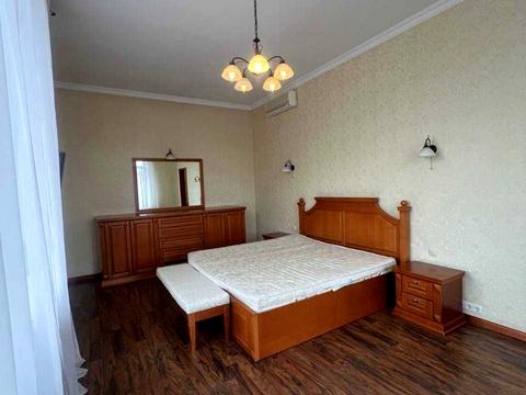 будинок за адресою Сергія Єфремова вул. (Академіка Вавілова)