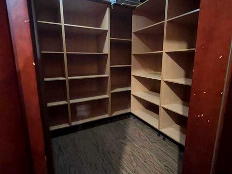 будинок за адресою Сергія Єфремова вул. (Академіка Вавілова)