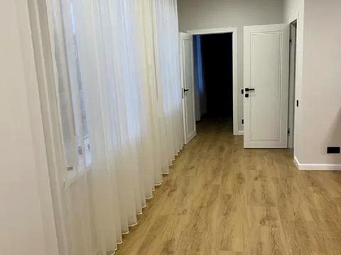 дом по адресу Набережна