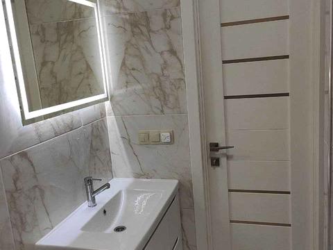 квартира за адресою Ольжича вул., 8