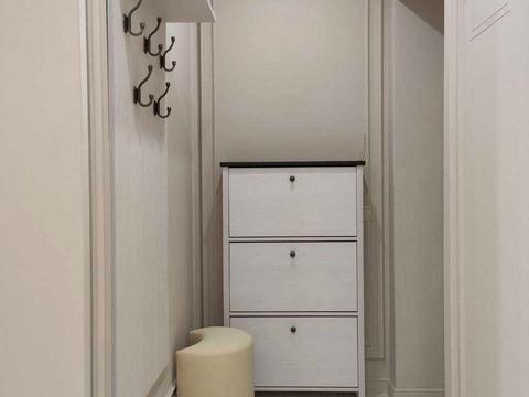 квартира за адресою Ольжича вул., 8