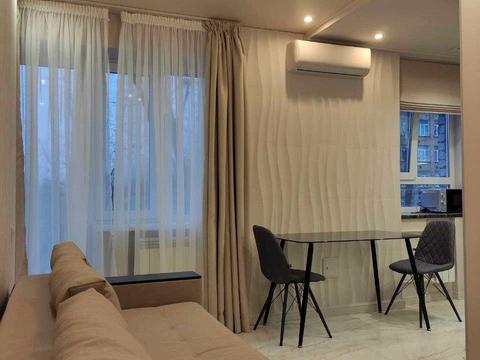 квартира за адресою Ольжича вул., 8