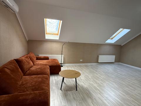 дом по адресу Літературна ул. (Чехова), 12