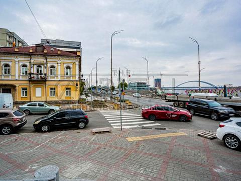 комерційна за адресою Київ, Набережно-Хрещатицька вул., 17/18