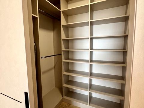 квартира за адресою Генуезька вул., 1-Е