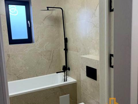 будинок за адресою Довженка