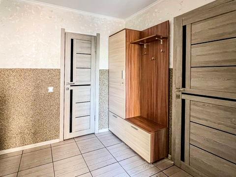 дом по адресу Завижная ул.