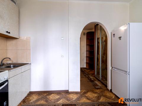 квартира за адресою Лариси Руденко вул., 3-Б