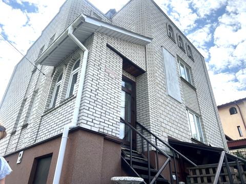 будинок за адресою Виноградна вул.