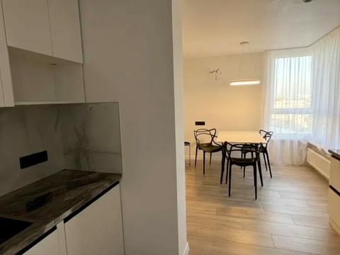 квартира за адресою Михайла Максимовича вул. (Онуфрія Трутенка), 32-Б