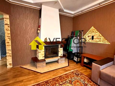 дом по адресу Центральна