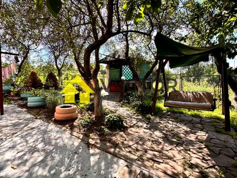 дом по адресу Центральна