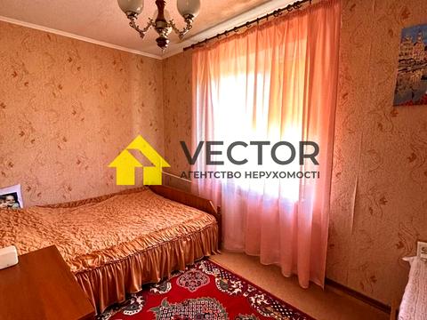 дом по адресу Центральна