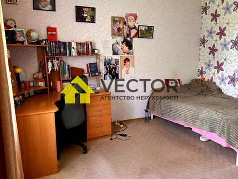 дом по адресу Центральна