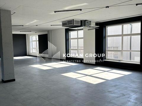 комерційна за адресою Молодіжна вул., 15/1