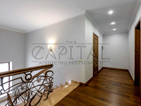 будинок за адресою Спортивна вул.