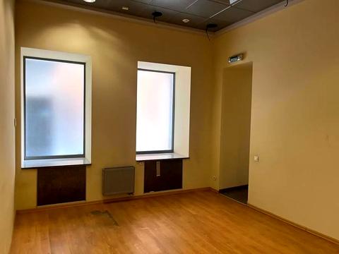 комерційна за адресою Київ, Велика Васильківська вул. (Червоноармійська), 23