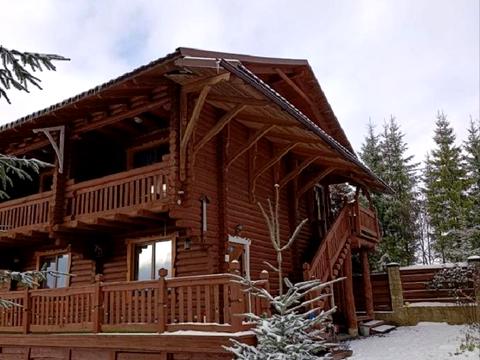 коммерческая по адресу Бандери, 1