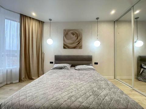 квартира за адресою Молодіжна вул., 4