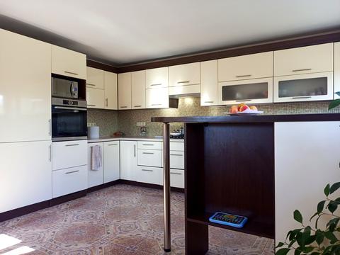 будинок за адресою Шкільна