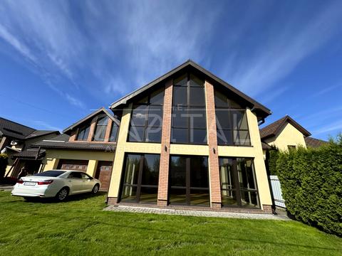 дом по адресу  ул.