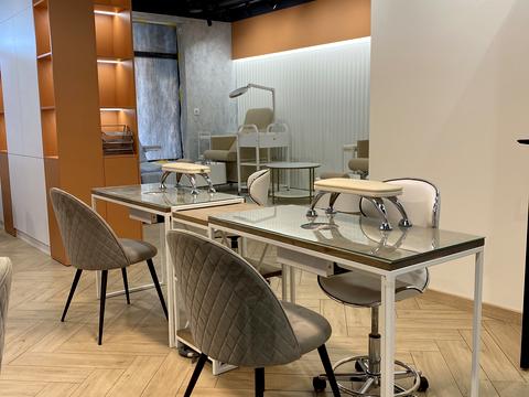 комерційна за адресою Новоберегова вул., 12-А