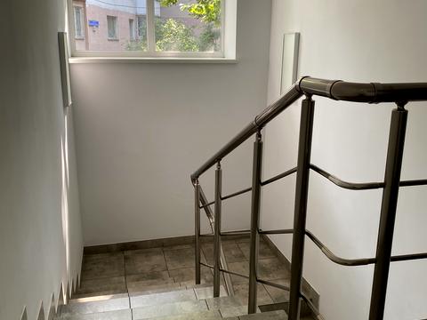 комерційна за адресою Решата Аметова вул., 15