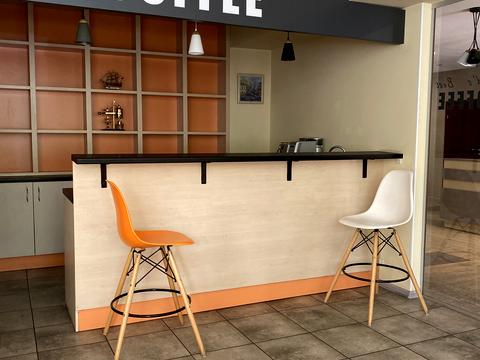 комерційна за адресою Решата Аметова вул., 15