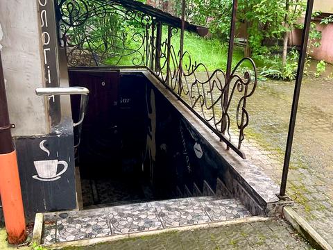 комерційна за адресою Івано-Франківськ, Тарнавського вул., 4