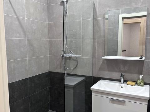 квартира за адресою Краснова вул., 1-В