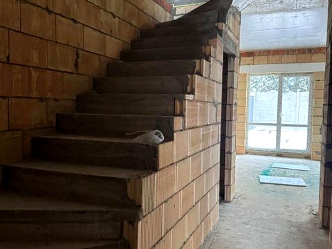 будинок за адресою Зоряна вул.