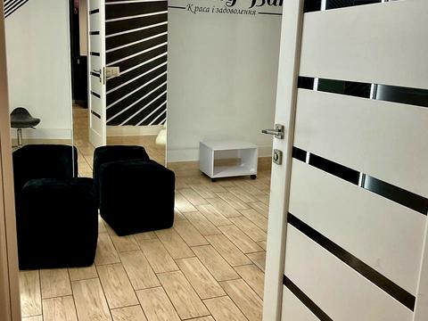 комерційна за адресою Івано-Франківськ, Тарнавського вул., 4