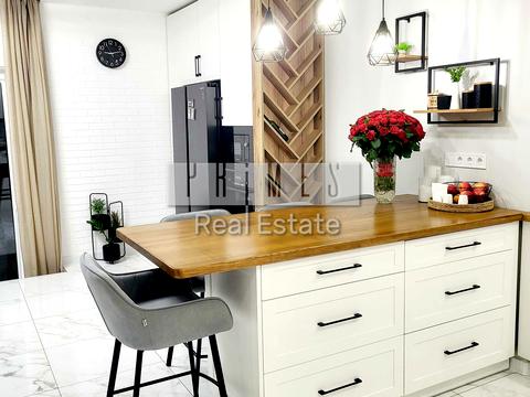 будинок за адресою Центральна вул.