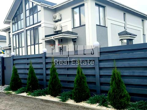 будинок за адресою Центральна вул.