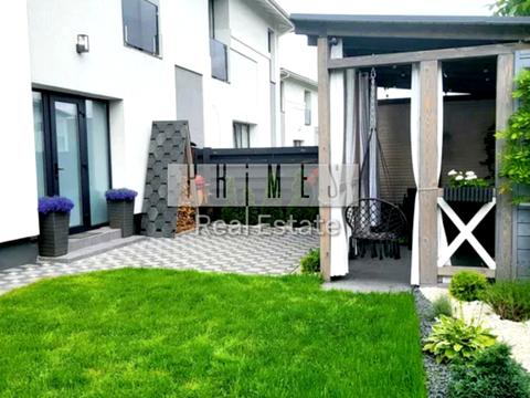 будинок за адресою Центральна вул.